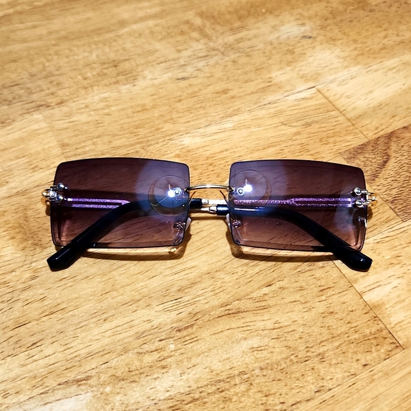 SHEIN Other - BRAND NEW! Gold Frame sunglasses